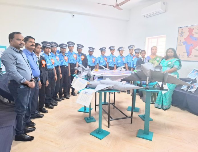 Mega Science Expo titled 'Panchatattva' is being organized as part of the Golden Jubilee Celebrations of Montessori Educational Institutions