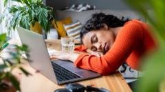 Fresh bedsheets and dusk walks: Expert tips for sleep-deprived freshers