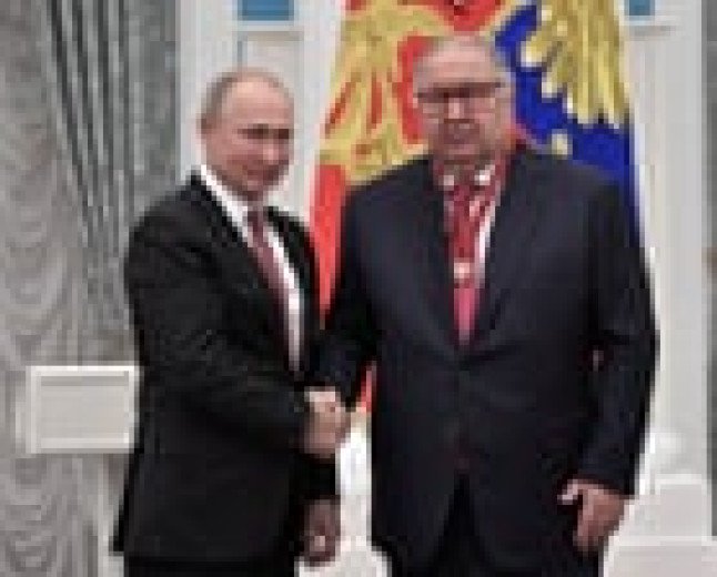 EU removes two oligarchs from Russia sanctions list as deadline looms