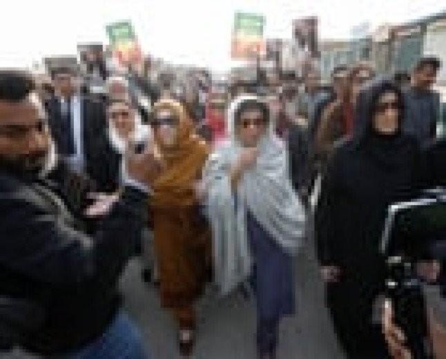 Pakistan jails sisters of Imran Khan before protest seeking his release
