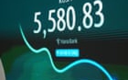 Tech market sell-off deepens amid fears over US inflation and AI debt