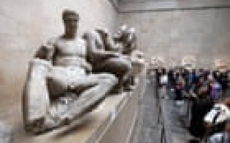 Greek prime minister vows to ‘ramp up’ efforts to regain Parthenon marbles