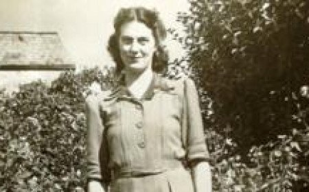 The hero dinner lady who died saving five children in the Aberfan disaster