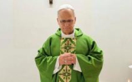 Pope pictured for first time since surgery as he says Mass at makeshift altar in hospital