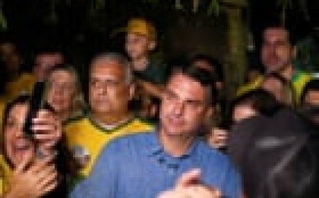 Flávio Bolsonaro poised to win Brazilian presidency after shock first-round victory