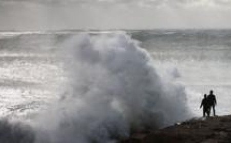 Storm Boelo amber warnings kick in as parts of UK brace for 80mph gusts